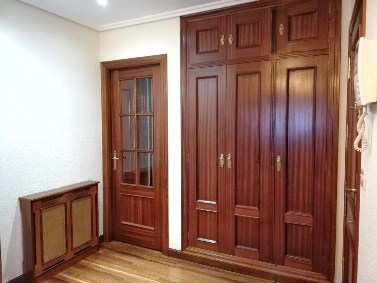 Apartamento Tellería con parking gratis Barakaldo Exterior foto